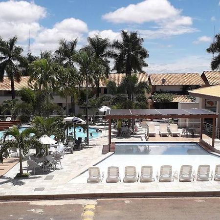 Apartamento Diroma Resort カルダス・ノバス エクステリア 写真